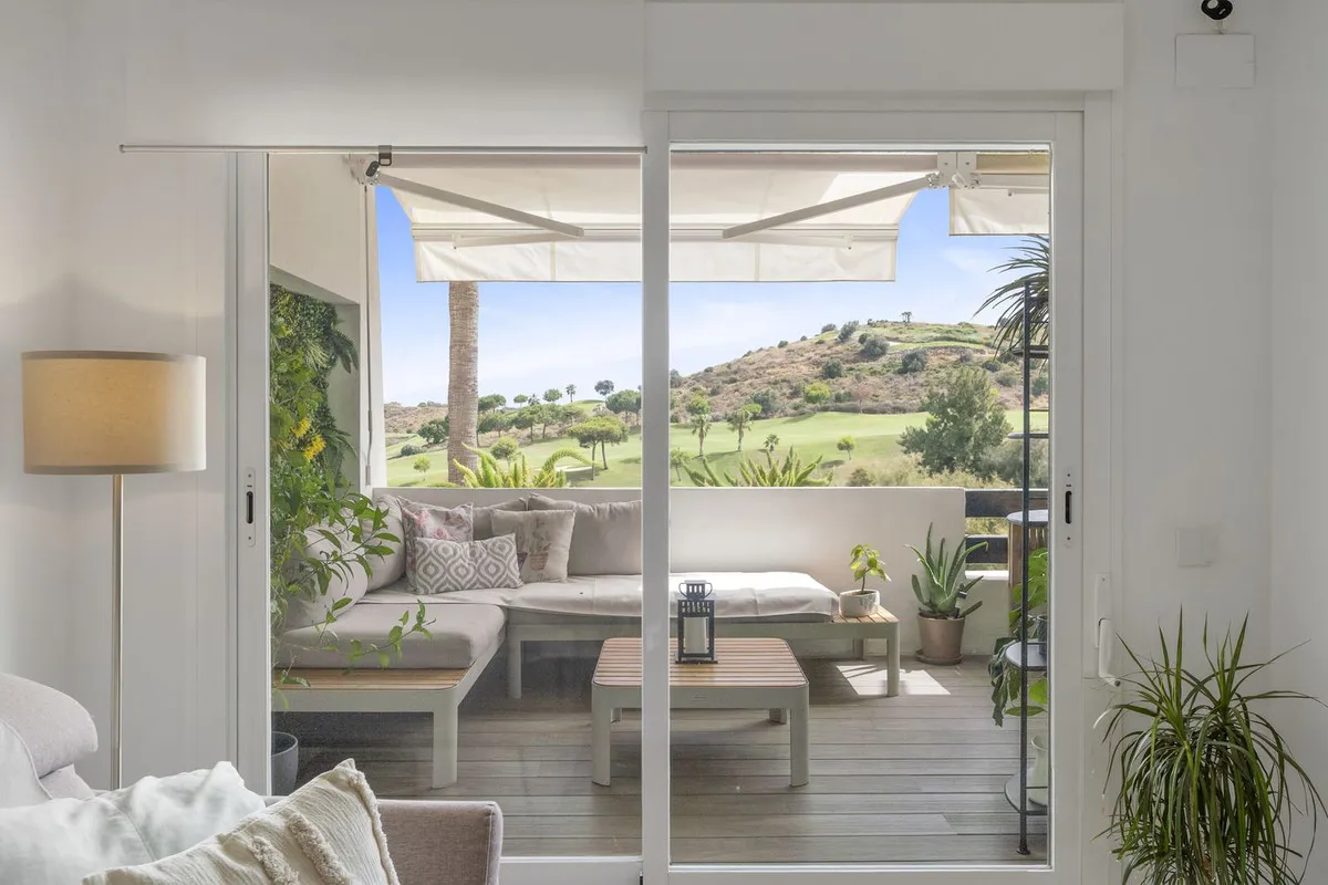 4f017923-8a46-4aa5-a994-f8f0c6ce421e