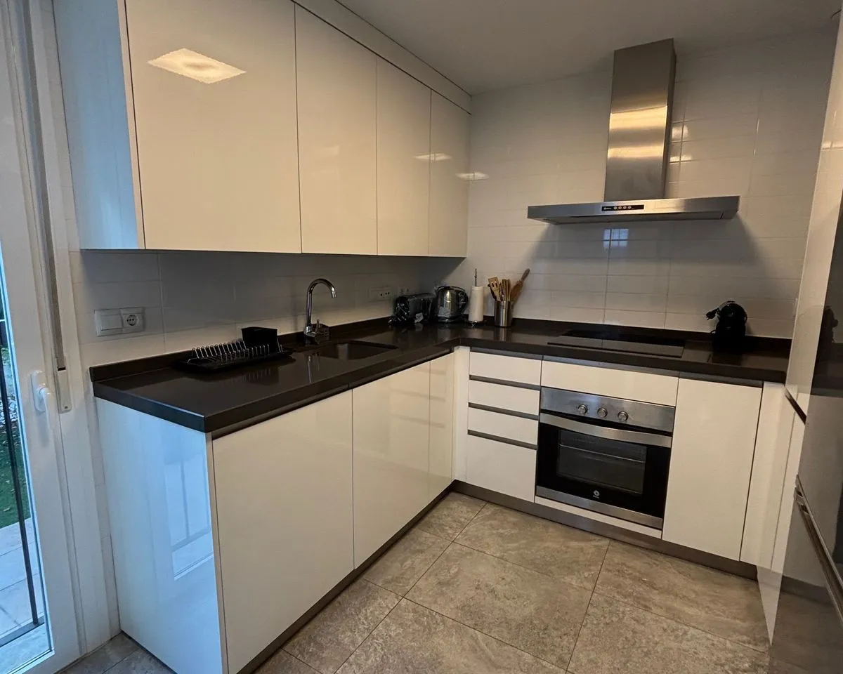 8e802c45-25c6-45ff-8d9a-16a023dbafee