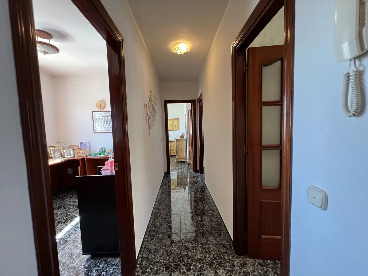 03c519d3-8fb1-4f16-afcb-ad27d1c3ea3c