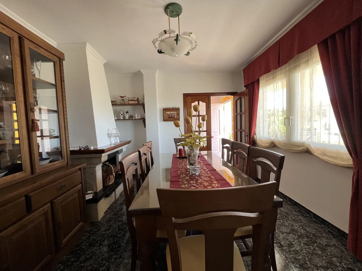 0c33700a-4659-4a58-8505-3b23fc8b4d93