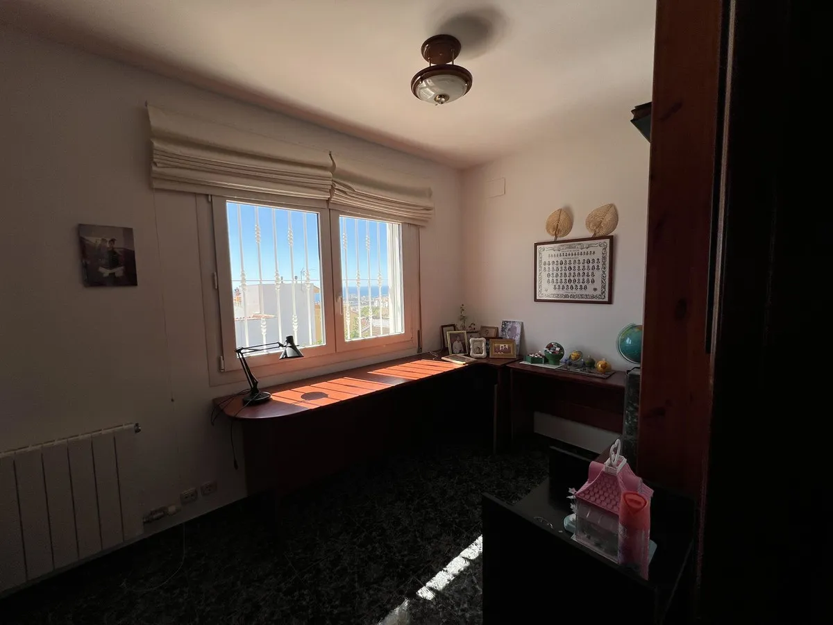 26ef00d3-06f8-47f6-8fdb-b5fc4933ed8b