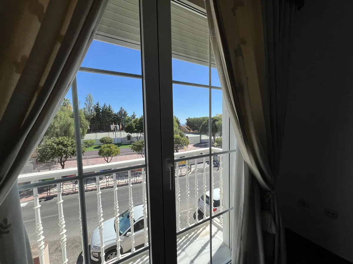 2f1acd8d-4418-4021-9558-3c30532724df