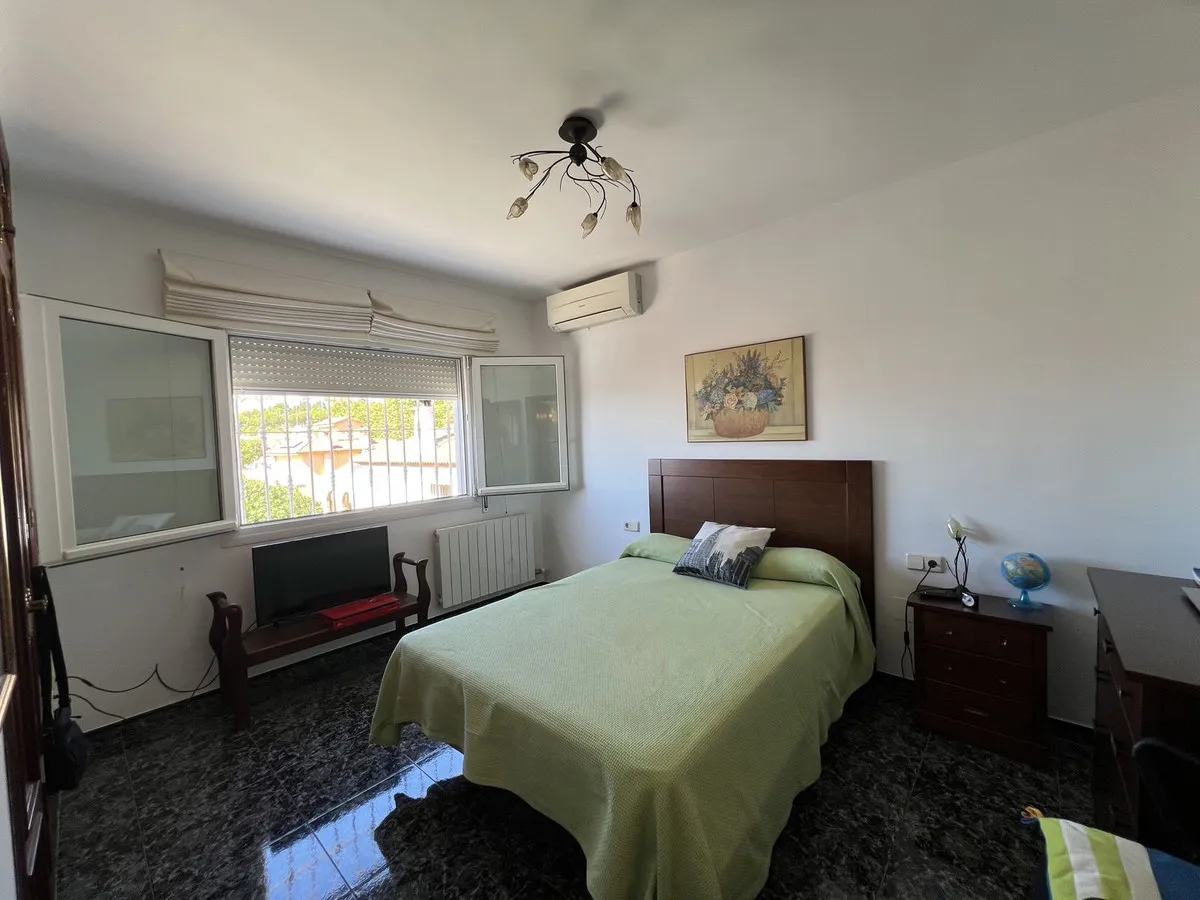 bb230b07-95f9-4ef2-92f3-ac15cfaf206f