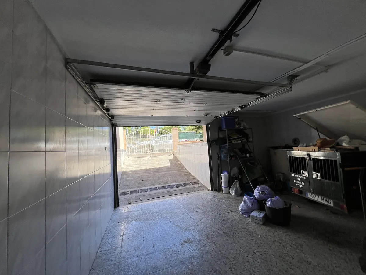 ed5a006d-808f-4169-95e7-f26a6e8435f1