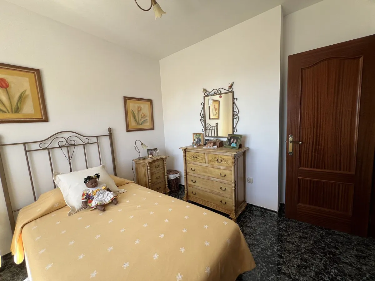 ef8705cf-9094-4c3a-8157-5b7e008f334a