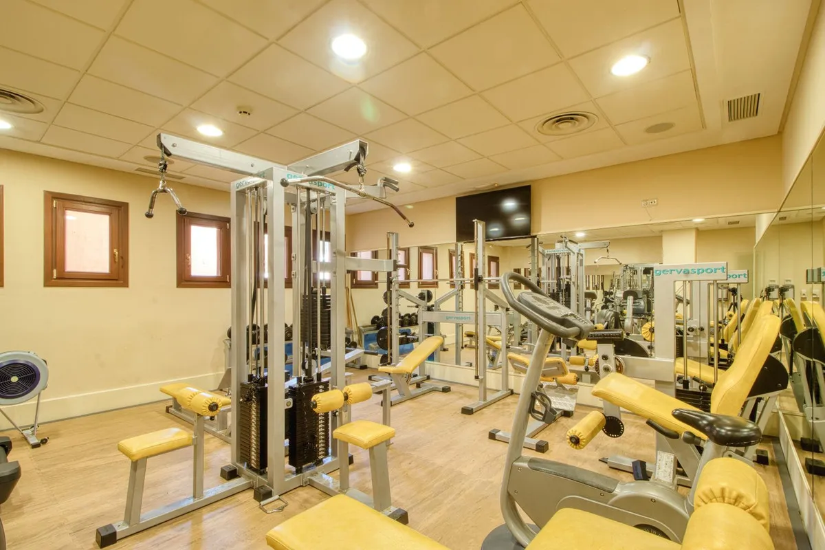 32eddc00-1f13-4588-a34a-210148b2d2df