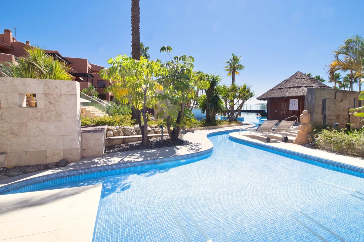 48d43356-af25-40d9-9d01-8c23308fc3fb