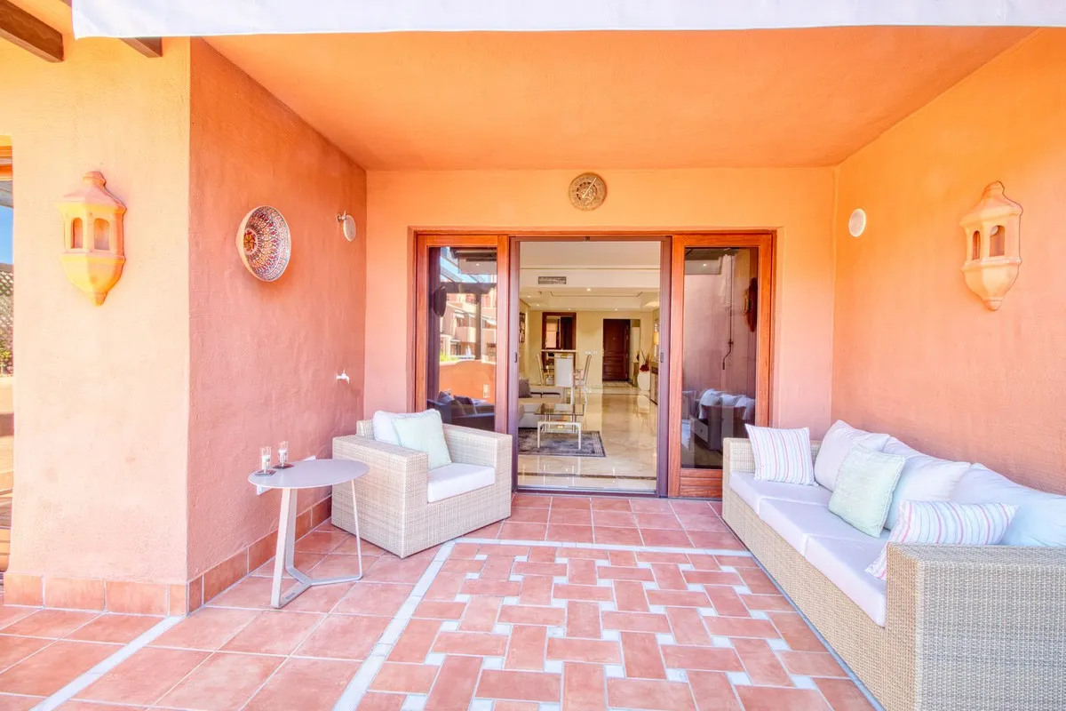 82f06d4b-9cbf-4987-8b4e-c94dfa716fd6