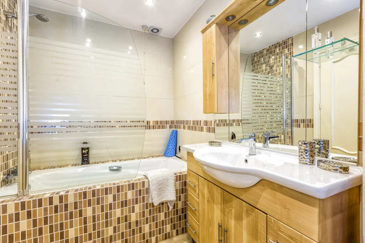 7629f48f-b5c4-4777-8c2c-adea87c9fd7b