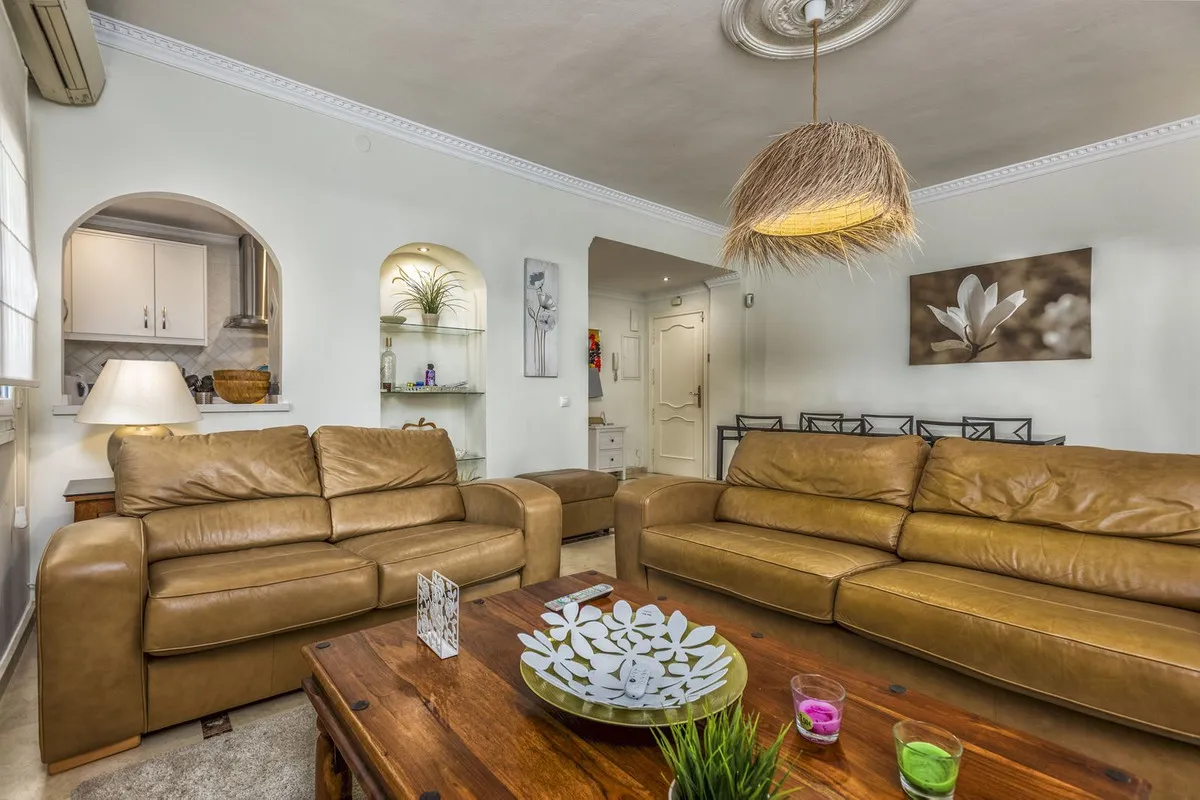 7a7f51f8-ef2c-432d-8666-87d52deef71c