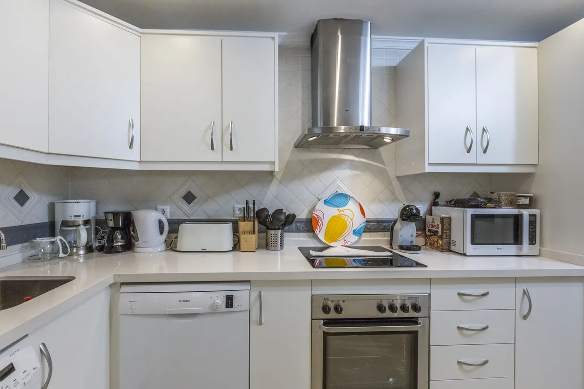 c4ca9339-e3e3-4879-a0af-fbe148eba363