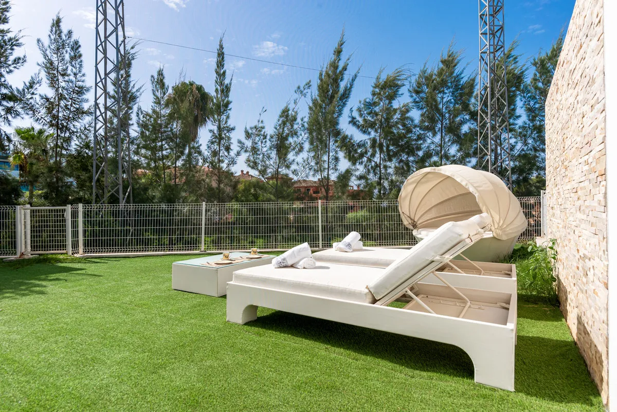 10c4ee36-2674-48bc-879d-1d8d92f127ea