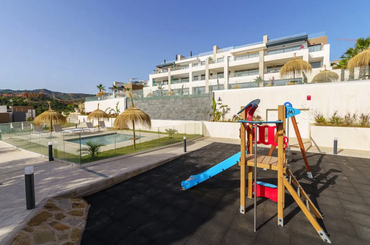 7b586095-adaa-4f1c-881f-193801ddaa05