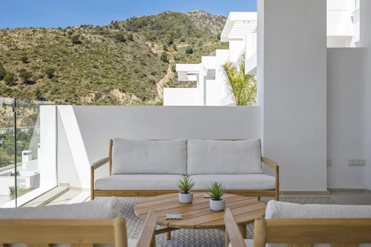 01185c81-2acd-481b-a376-270efe4232ef