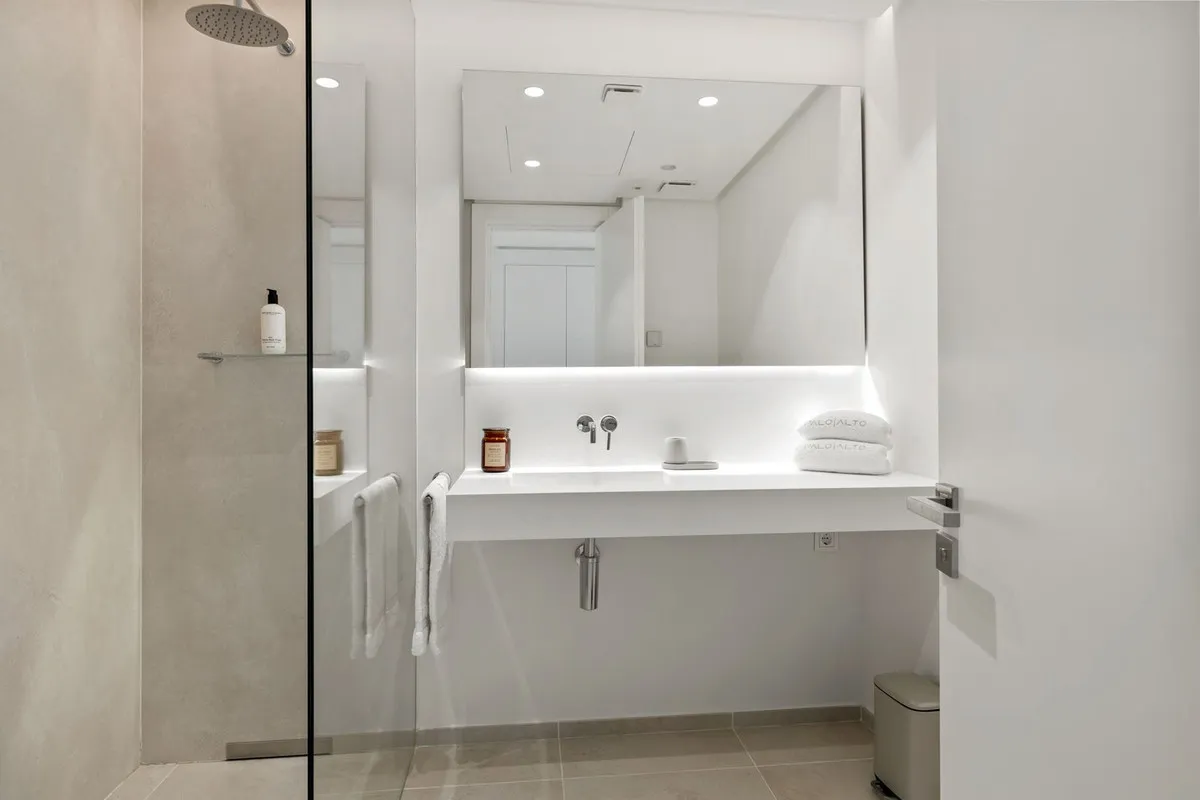 03fb726f-4045-4ca5-ae75-d2bb05197bef