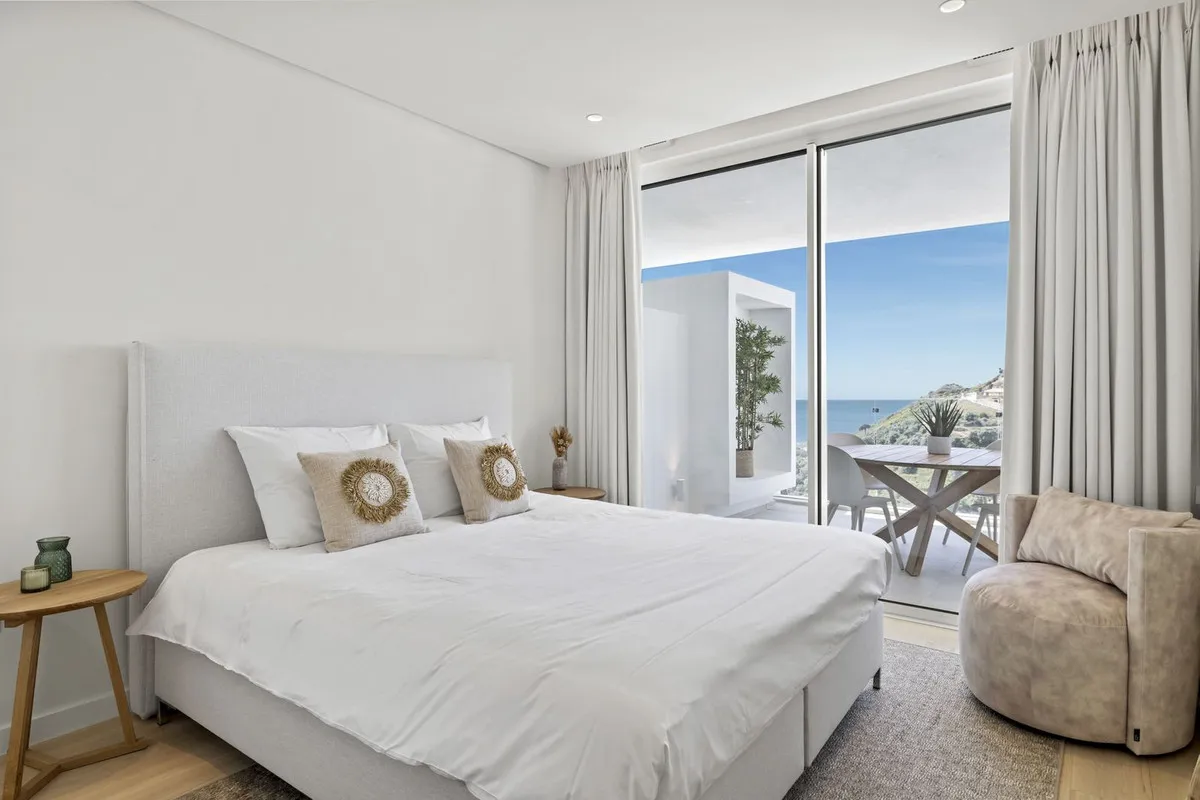 38a4293a-6cac-461f-bb6b-4dae1c791862