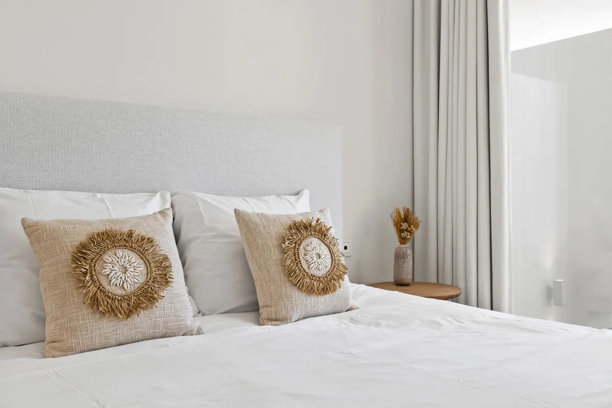 3c1192ec-bde1-422f-a20f-c49427b63fc3