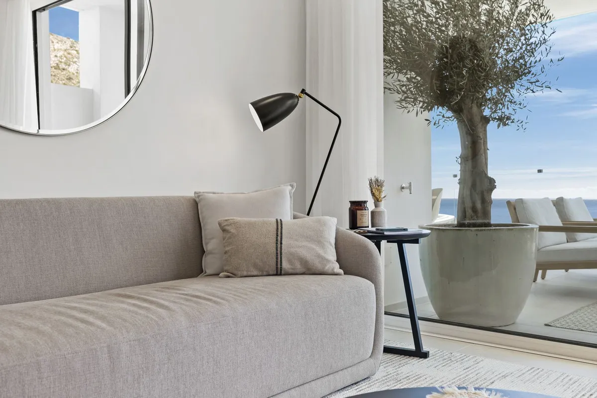 3d031442-7acc-4fe9-9cfe-5e9969370aaf