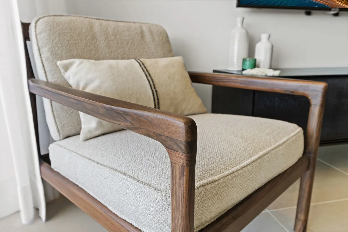 7ab81796-07ea-4226-8fe7-0e316d21b03e