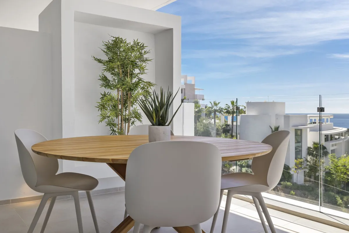 8e42c04d-8d40-4804-839a-bc8d6c4731c0