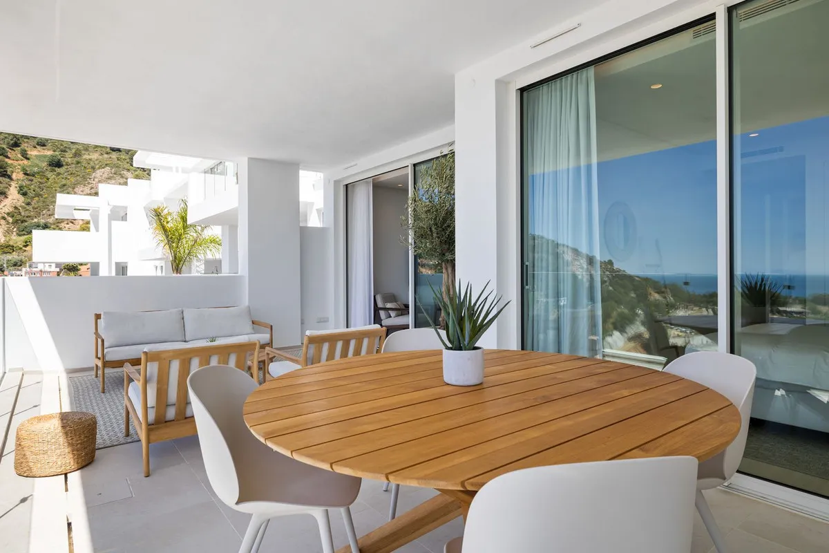 a0f94b62-78af-440e-954f-0572cc05b717