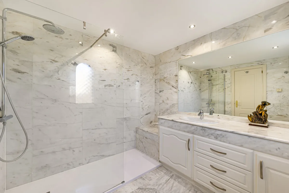 1c853402-436a-4637-b0a0-301a0fa37321