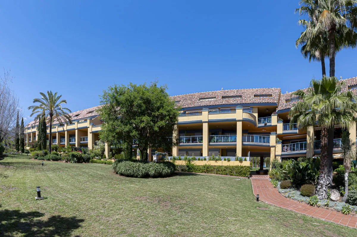 a5f0ea55-aa9d-4f64-a751-02facffbde7a