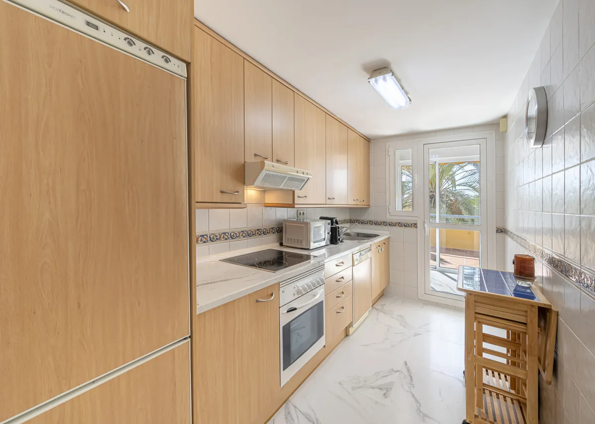 ab5a970f-0d64-4633-95e5-c04818ab2e49