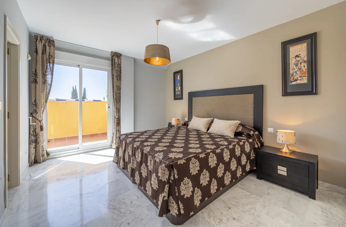 b5216ad0-40d2-49f9-8796-27cf6c860d6b