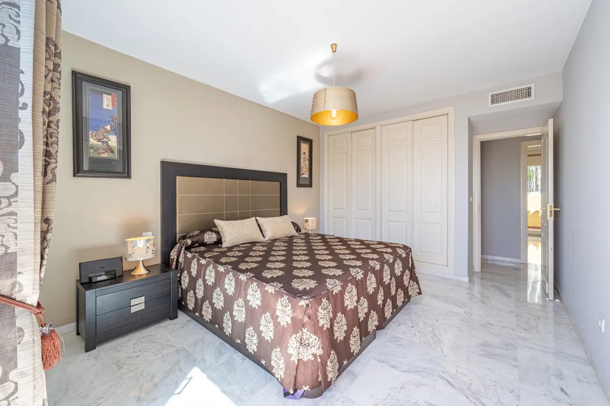 df3d3561-e276-4859-81cb-cffd37abb197