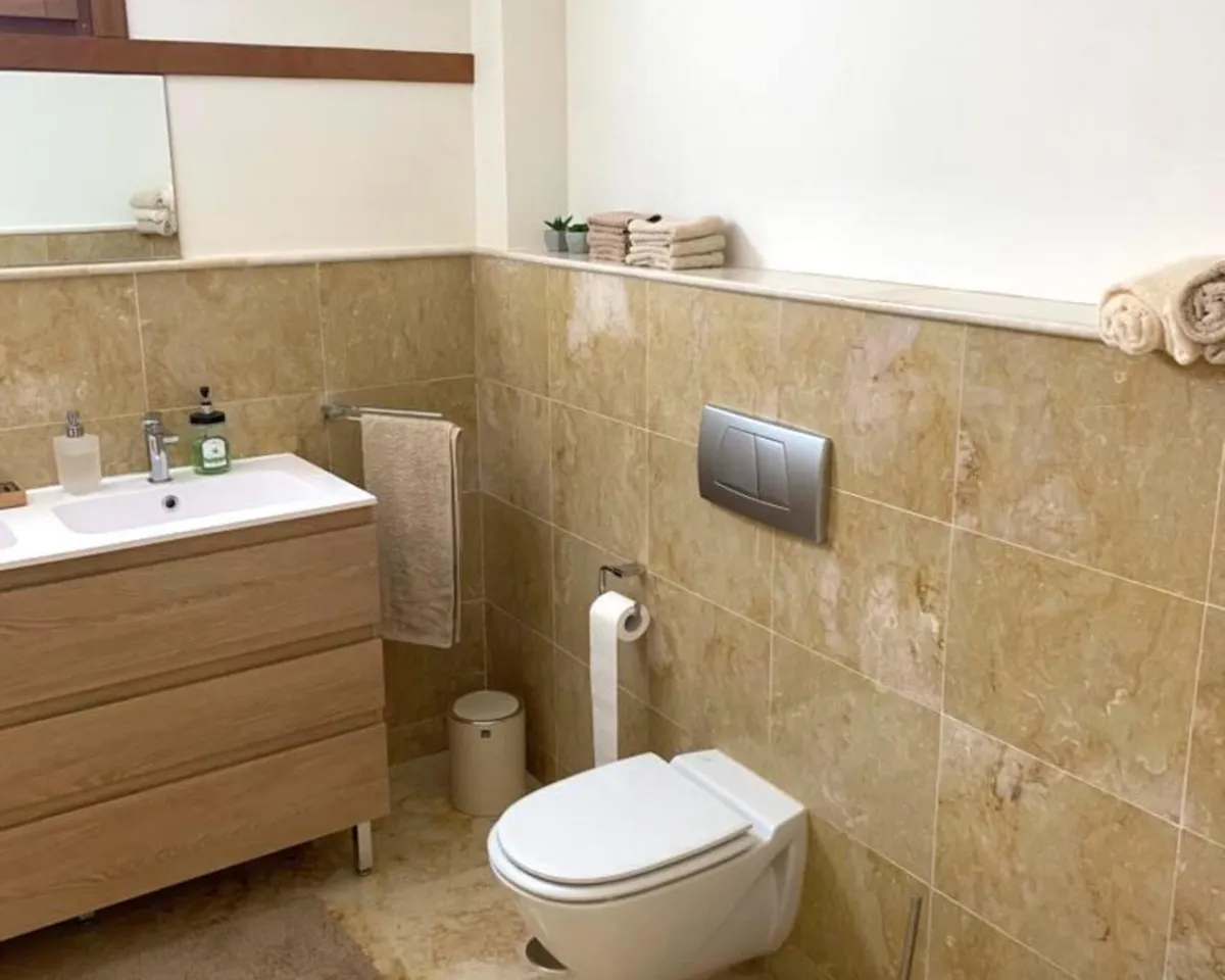 7afe5451-9424-44f0-8cf4-9c94853b2d50