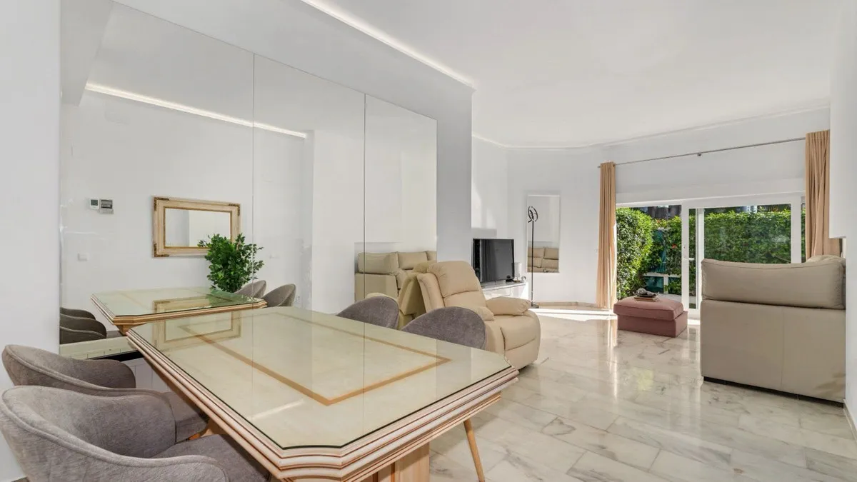 9fc75020-1ee2-47b9-9ba8-4a8e8ed35a5d