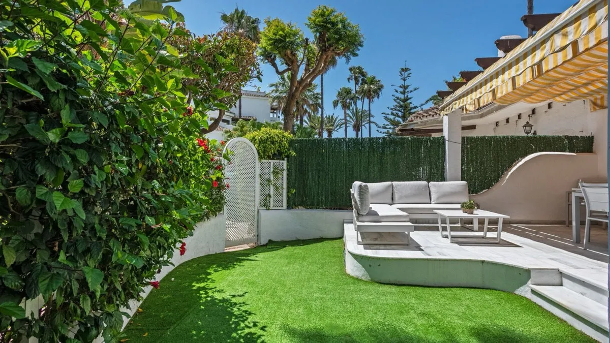 ddf9f683-5f63-4aa1-b0bc-a36e537cb70a