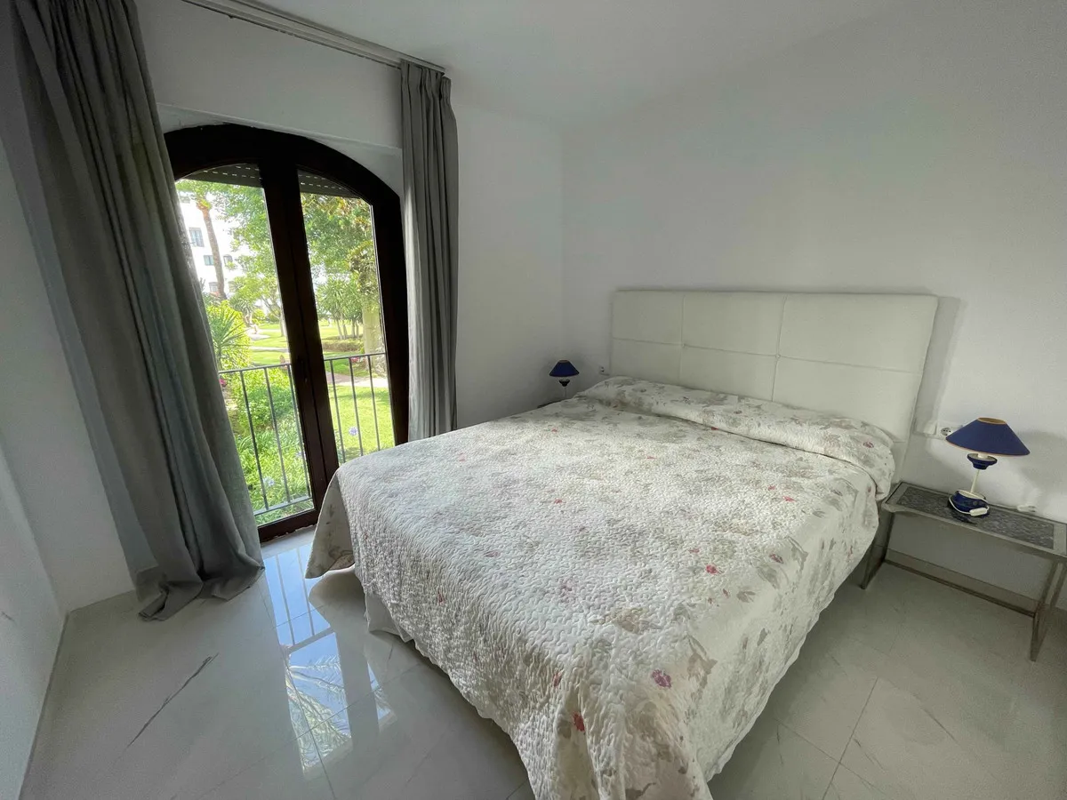 9e96bd69-d261-4f4e-b4b4-8b09a9e7685a