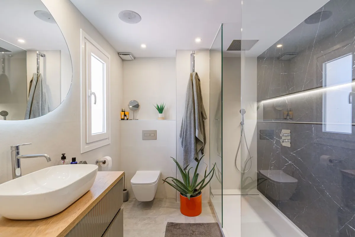 f430e660-9c55-4063-9155-839854fd70a8