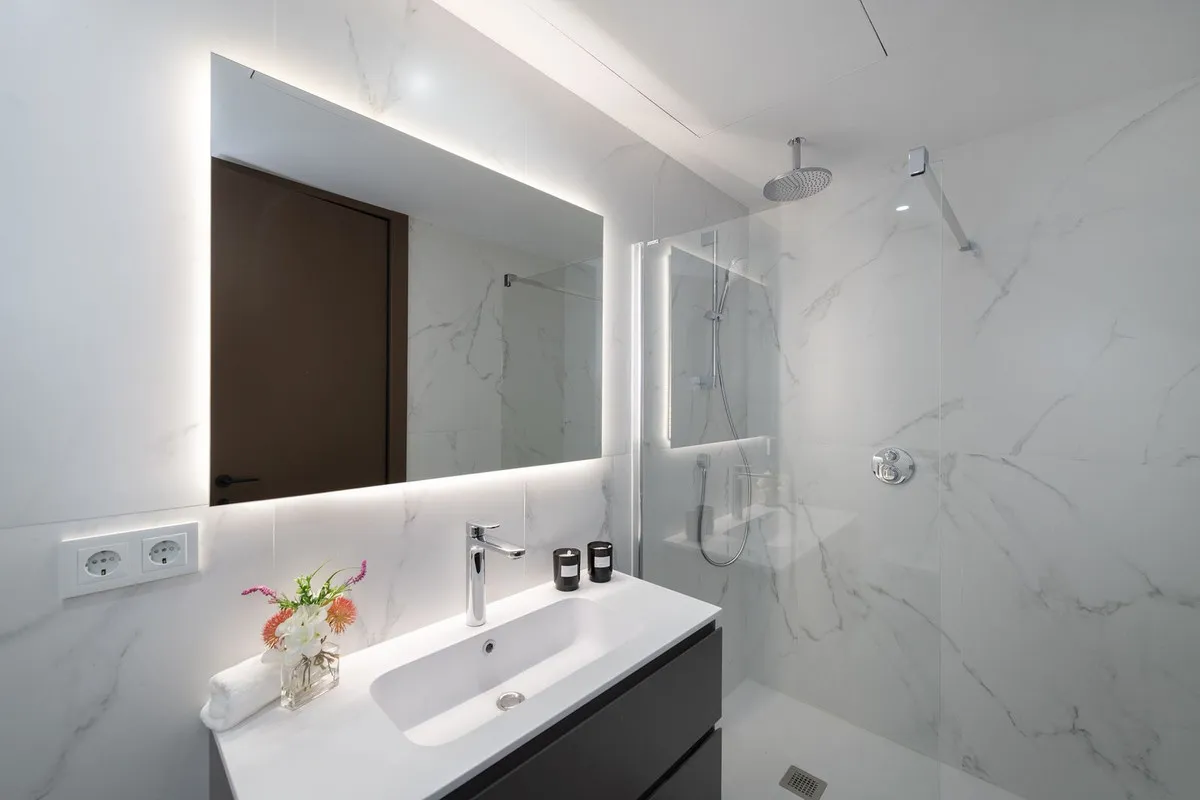 97b9df74-e2ce-45f0-91c1-8cde3ca46053