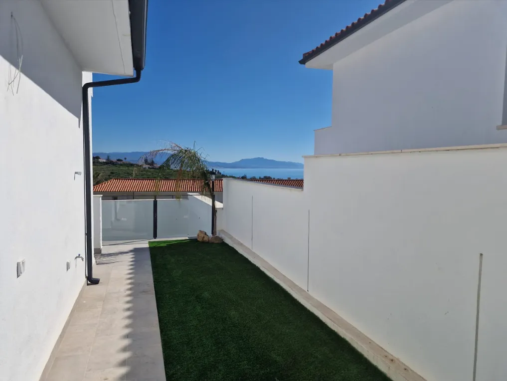 34d7f1bf-07c4-44e3-875e-ec1f17051572