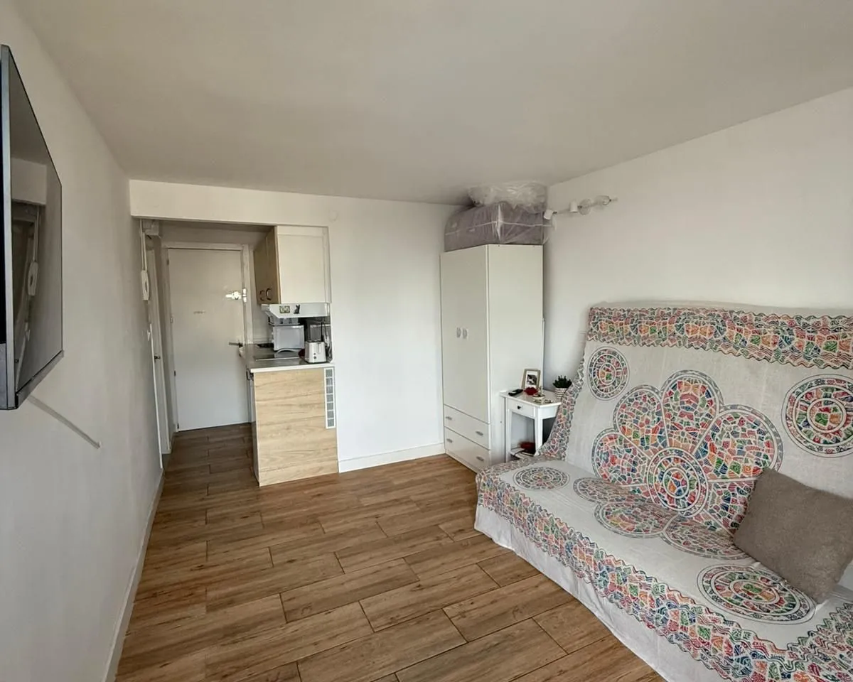 4fe6880e-63b9-4cbe-bdae-76ee2ed4f789