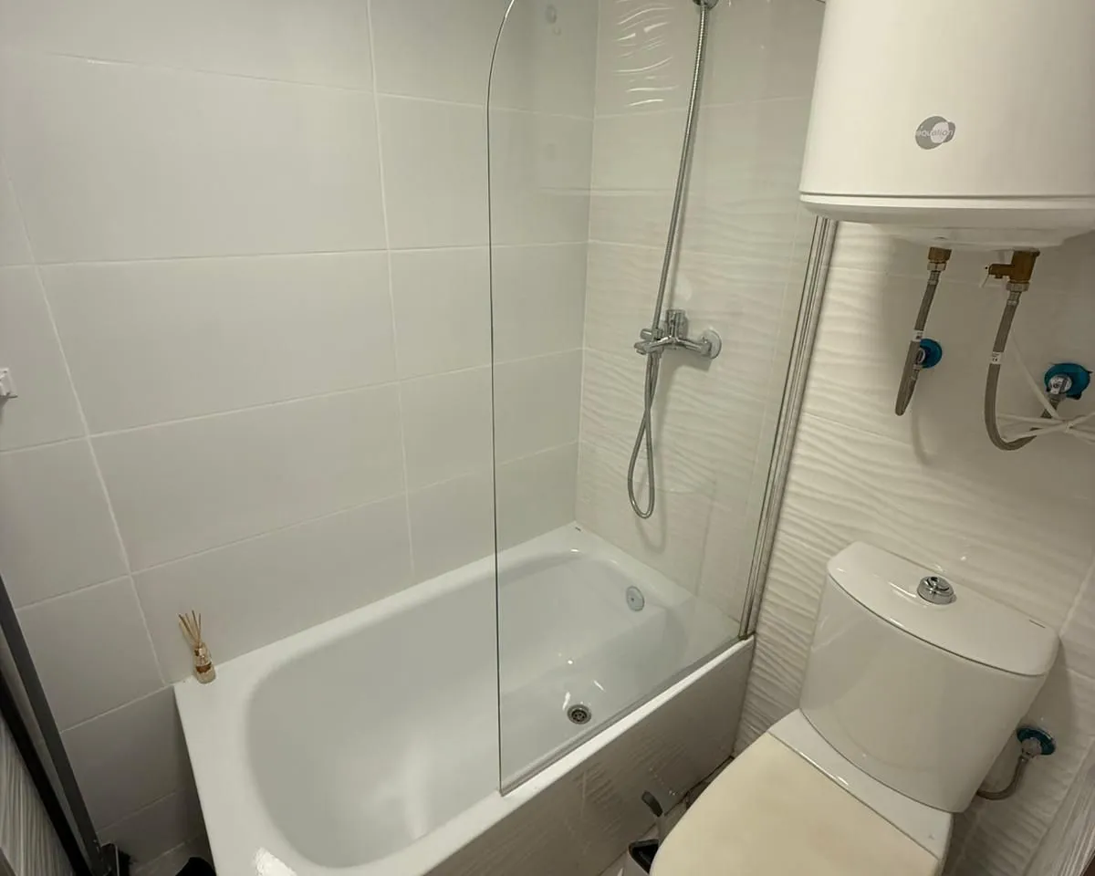 d4f3b0a6-0fbd-47de-94c7-2e458fca845d