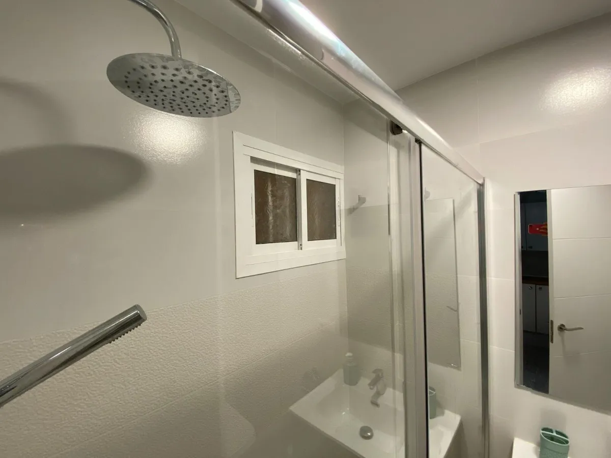 9f8af259-e5ef-4a57-bc5b-cc1d6819bdcc