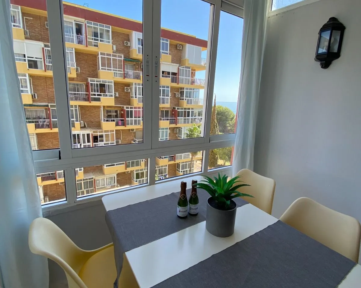 a163f8bf-8bb7-4a4c-82c8-2d89dd67596e