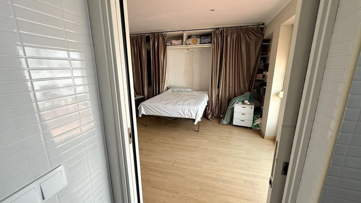 5ad83d94-6bb4-4b4f-9a9e-84f3af204d60