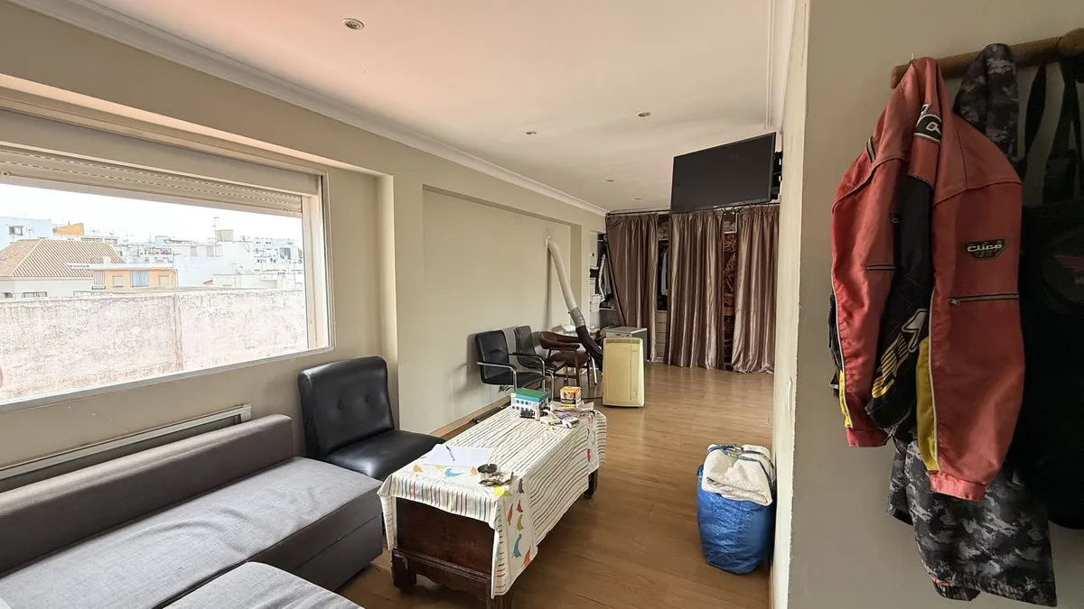 eef87ef4-ad07-4d9d-8a94-e08402d36759