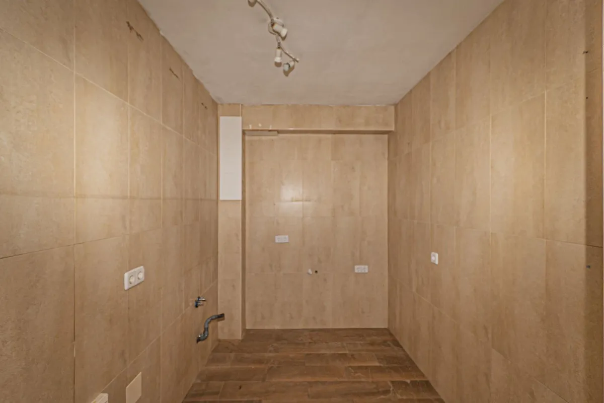 240356f9-8c64-4d82-a67d-a26495025969