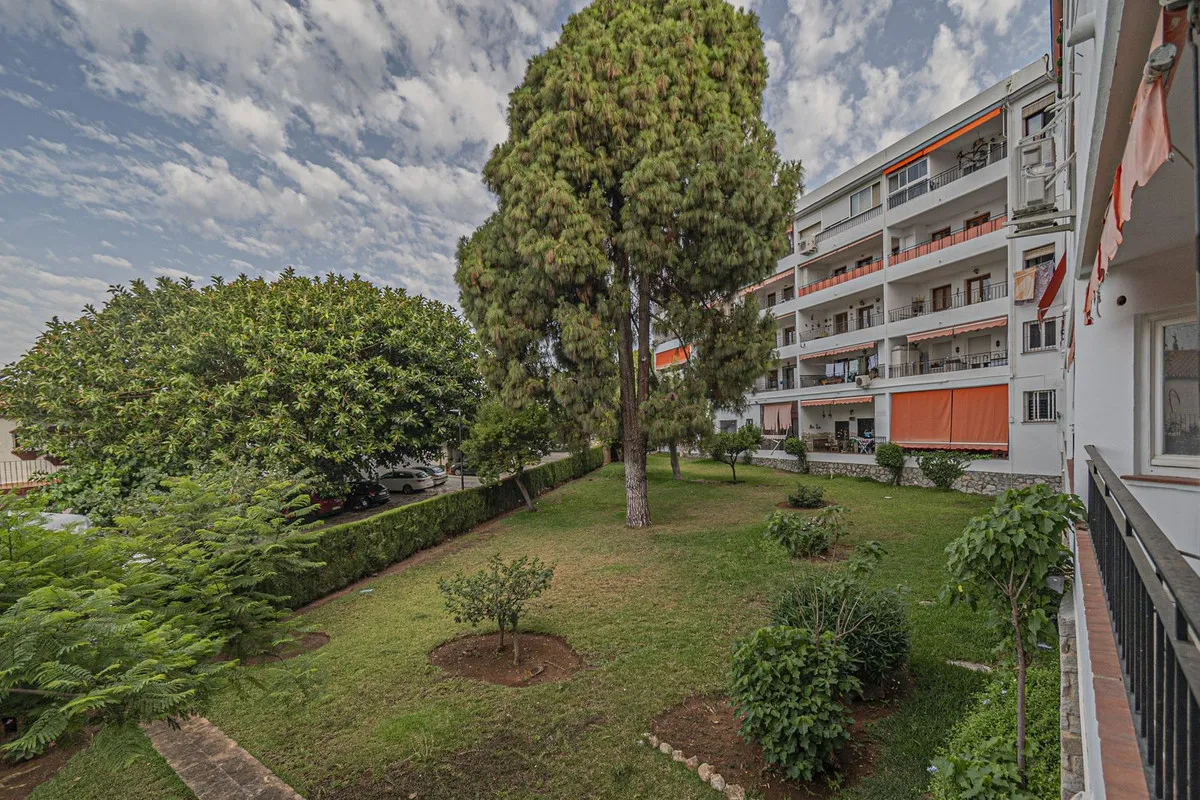 b4206f9f-4f2c-4ee0-84d0-39ae3cf2e3e2