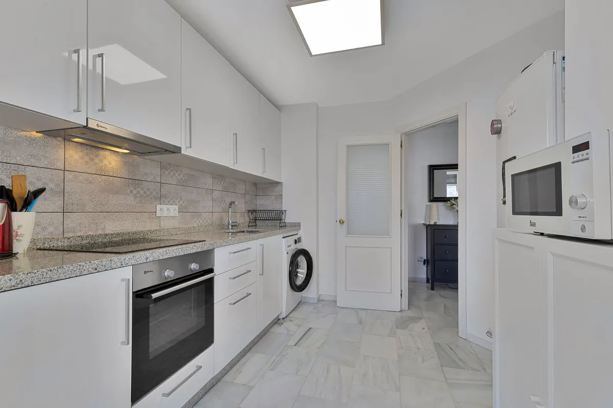 9ab24cdb-11f8-421f-8ec8-7b1d5966c3b9