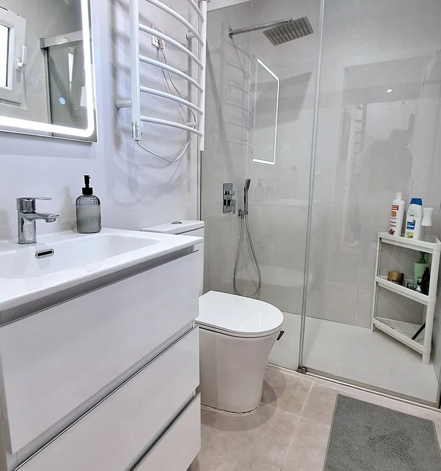 0c6ed2a5-1396-4fe4-8845-2e3198217298