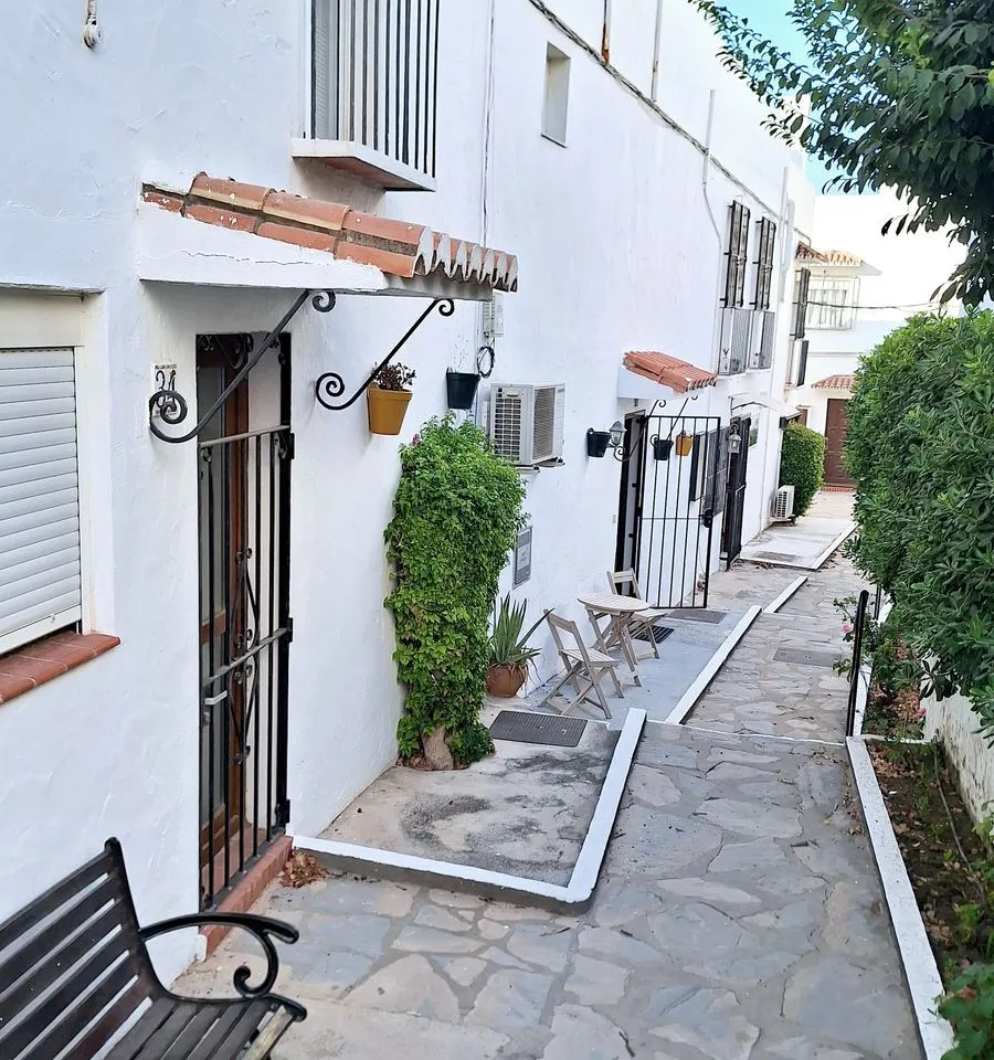 ba7bdc2d-82f8-41b5-b702-4e7cac031833