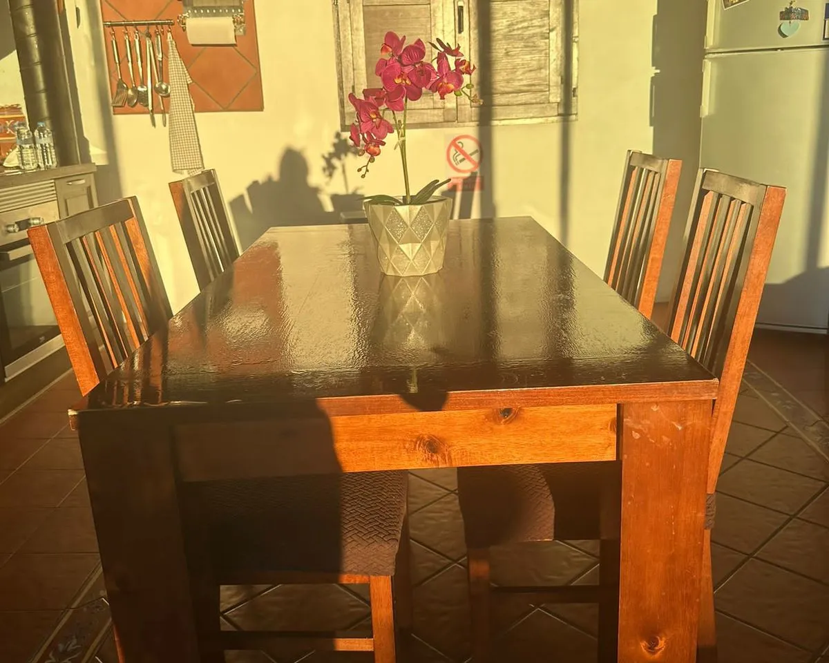 8d908a93-3125-46c2-8e43-519940a5b859