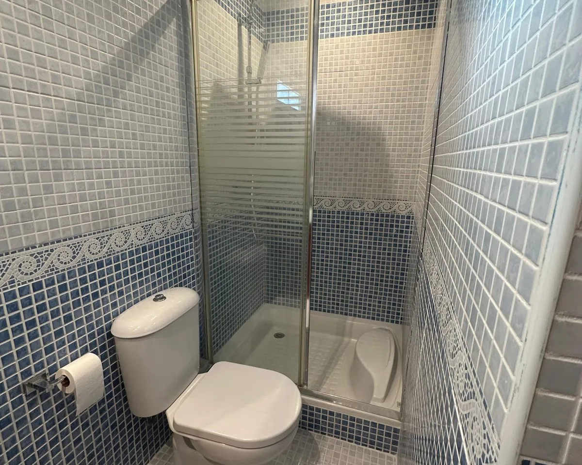 b5eb6a57-0767-453c-a276-66d19df83644